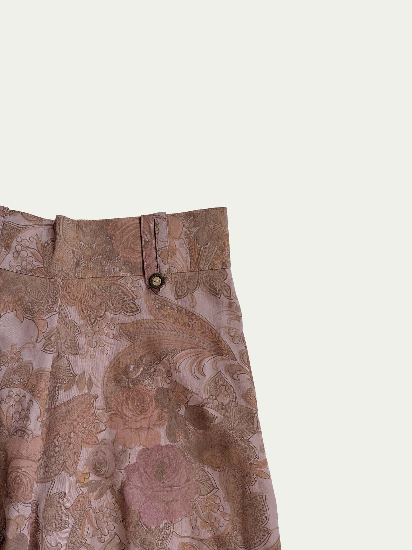The Smokey Pinkish Paisley Shorts