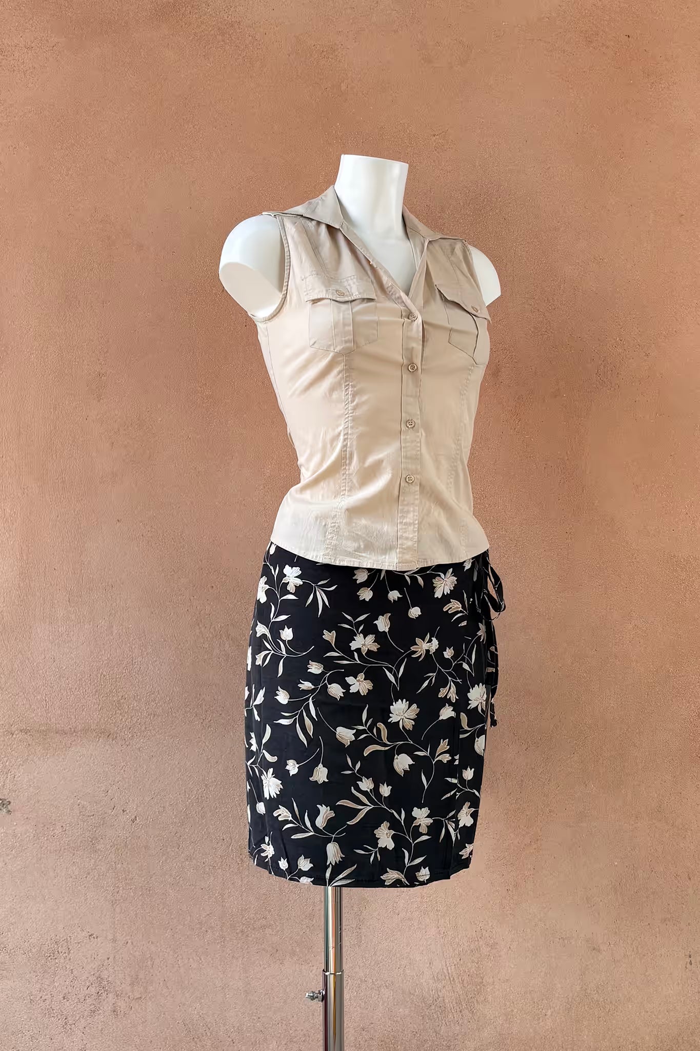 The Y2K Cream Tailored Sleeveless Shirt