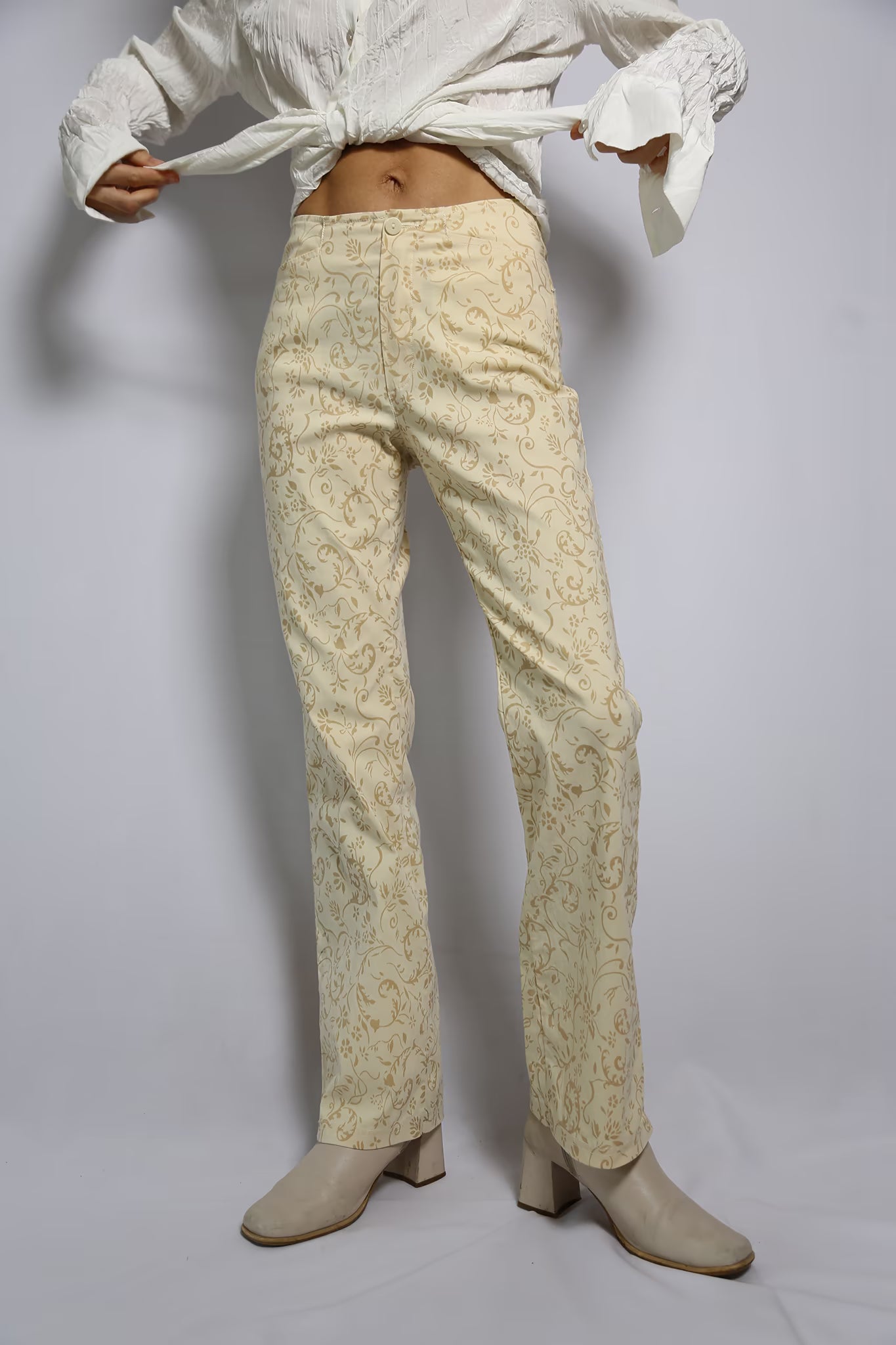 The 90s Ivory Patterned Straight-Leg Pants