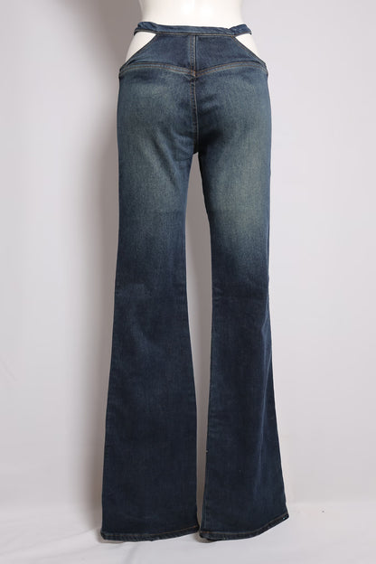 The 90s “Missing Pockets” Flared Denim