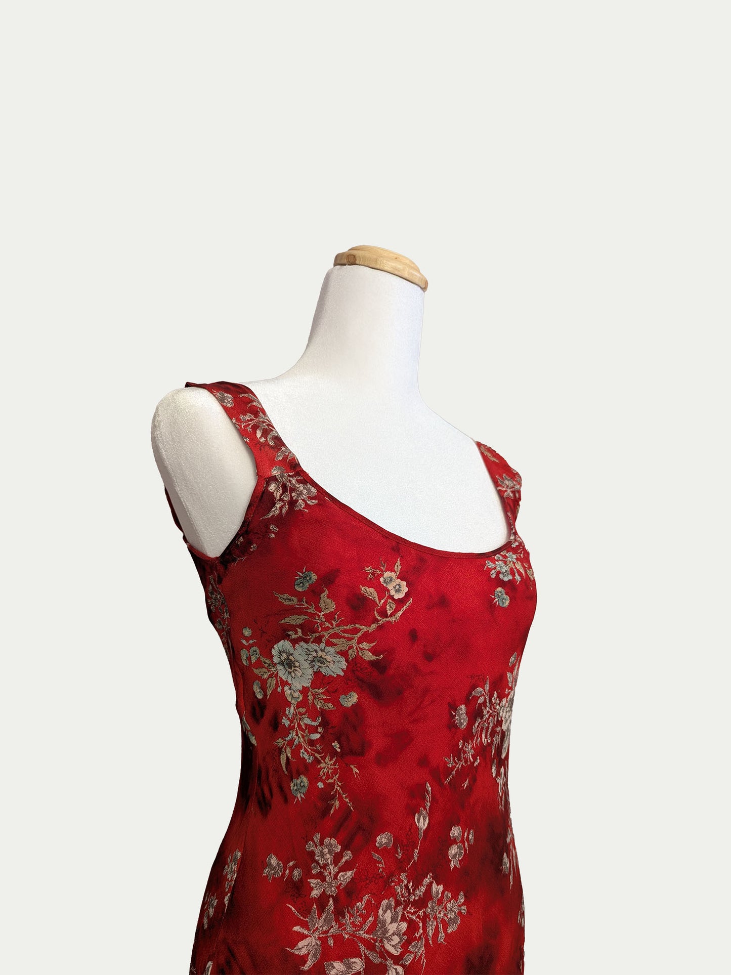 The Flamenco Lace-Back Dress