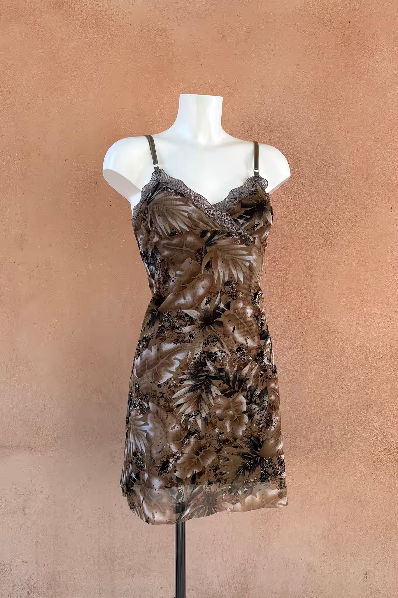 The Earth Tone Mesh Mini