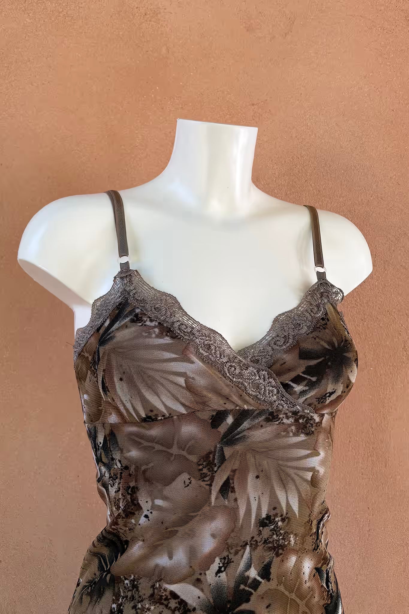 The Earth Tone Mesh Mini