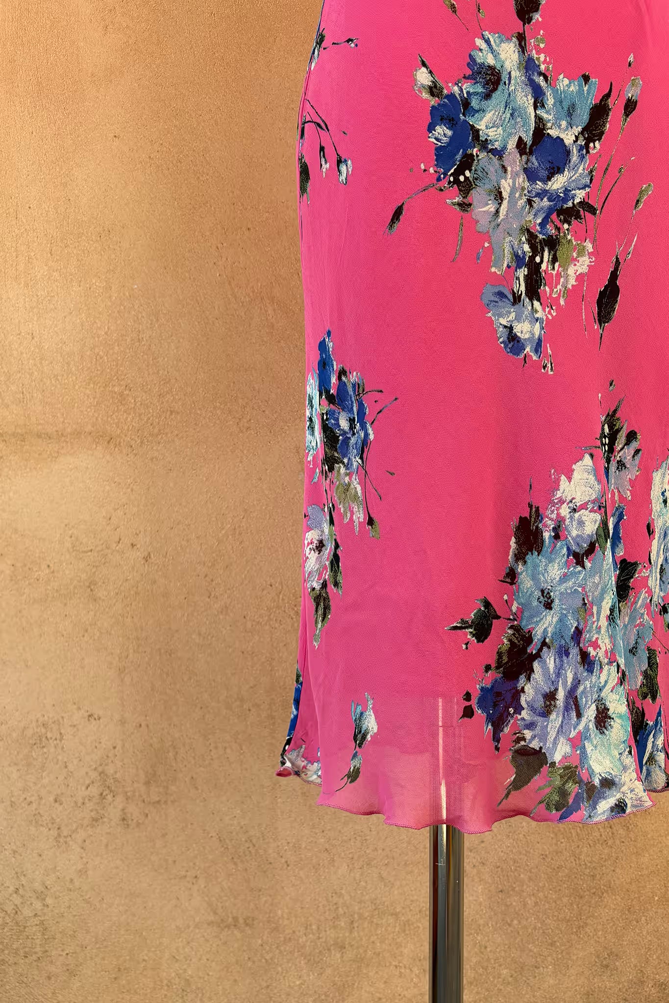 The Blush Wildflower Slip