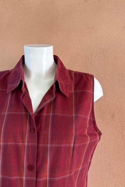 The Red Tailored Cotton Sleeveless Shirt