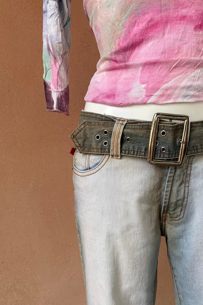 The Light Wash Belted Y2K Flare Jeans