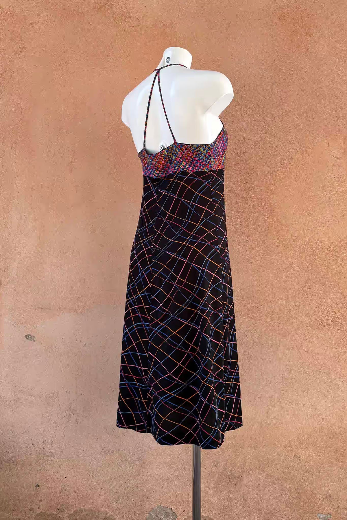 The Black Geometric Print 70s Midi Dress