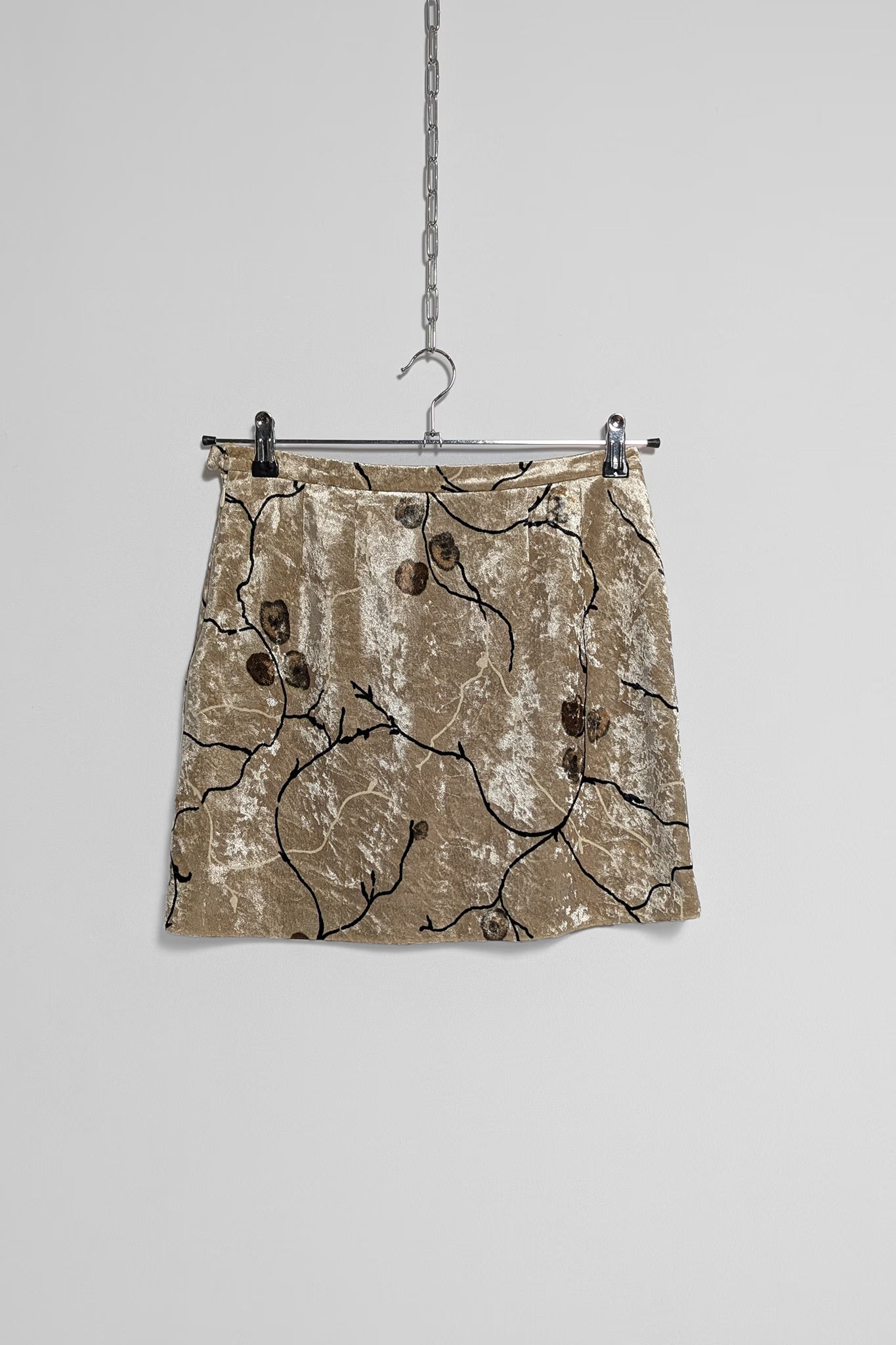 The 90s Velvet Mini Skirt