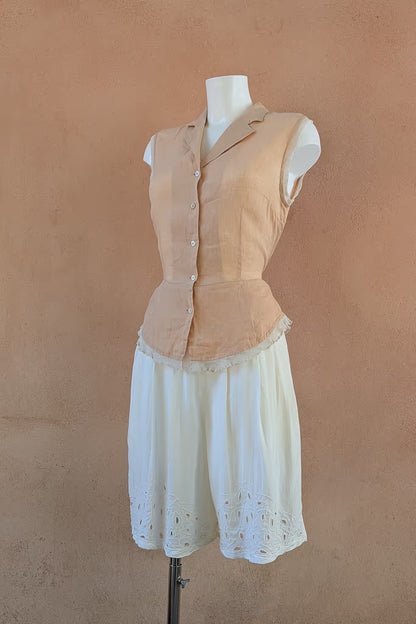 The Peach Linen Lace-Trim Sleeveless Shirt